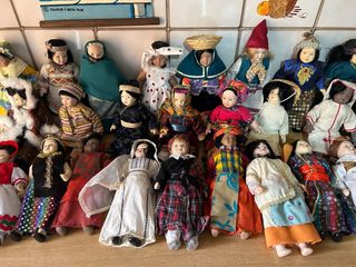 Muñecas de porcelana del mundo