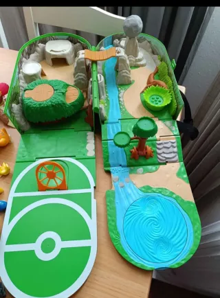 Mochila Juego Pokémon y cinto pokeball