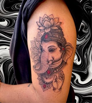 Tatuadora 9 años de experiencia! Tattoo Madrid