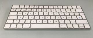 Teclado original  Apple Magic Keyboard 2    / Mode