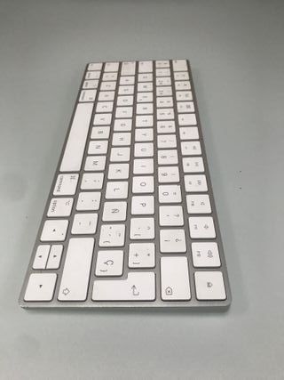Teclado original  Apple Magic Keyboard 2    / Mode