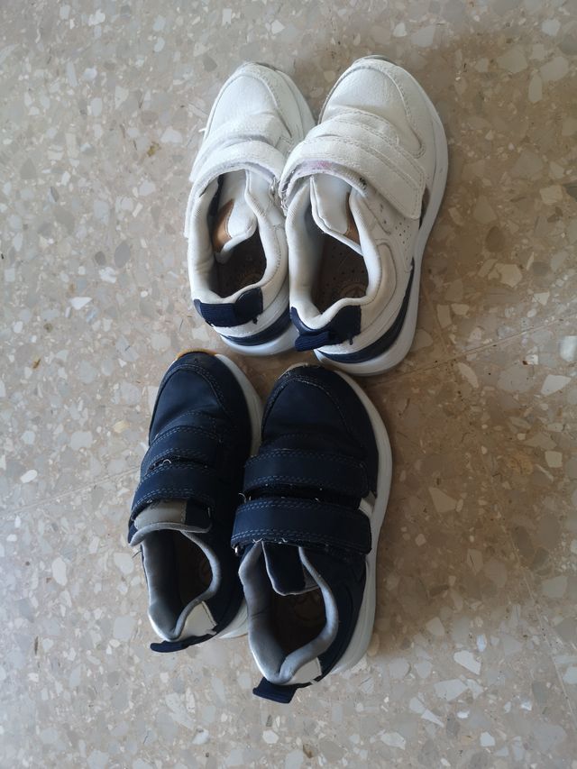 Zapatillas deportivas talla 26