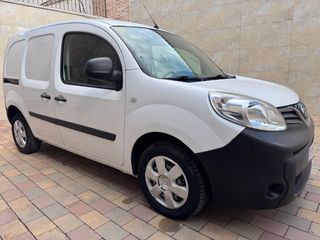 Nissan NV250 2020