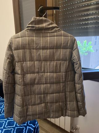 Chaqueta de cuadros gris y blanco