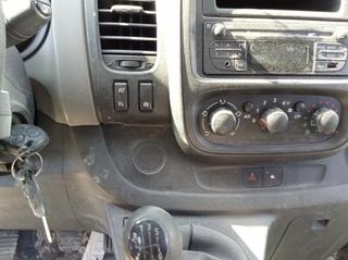 0281031363 centralita motor renault trafic 2122004