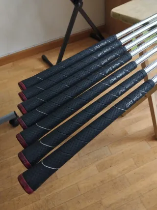 Set de hierros Wilson Ci7 acero regular TX105