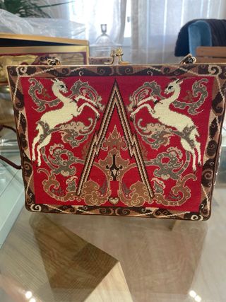 Bolso de mano fiesta bordado , vintage