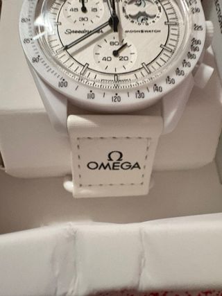 Swatch Mission to Moon Snoopy