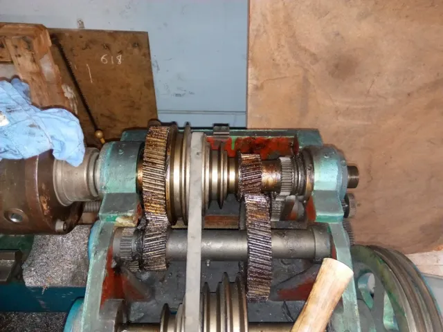 Torno para metal Augusto