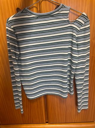 Camiseta Brownie rayas hombro descubierto