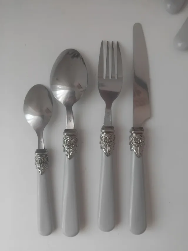 Cubertería barroca 12 pax