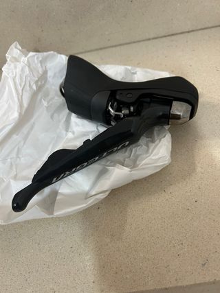 Maneta Shimano Ultegra ST-R8020-L Nueva