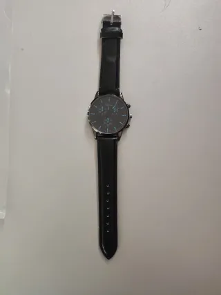 Reloj Negro con pulsera a juego