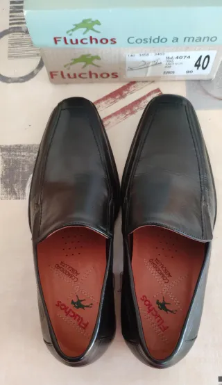 Zapatos nuevos Fluchos caballero negros talla 40
