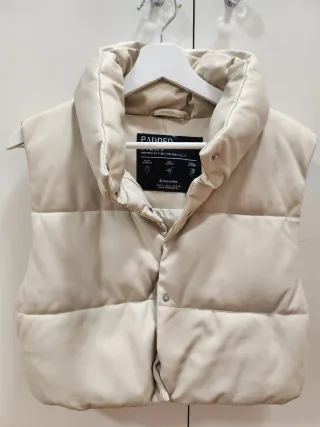 Chaleco acolchado beige talla S