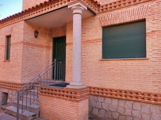 Casa pareada en venta en Argés