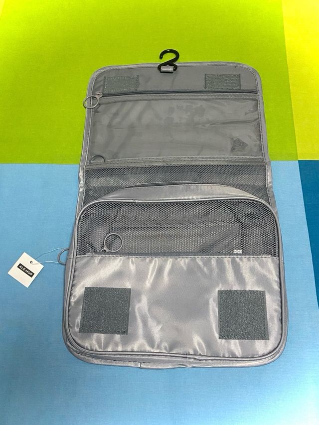 Neceser colgante de viaje ALE-HOP (con etiqueta)