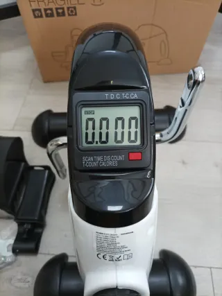 InnovaGoods Pedaleador Estático de Gimnasia Pasiva