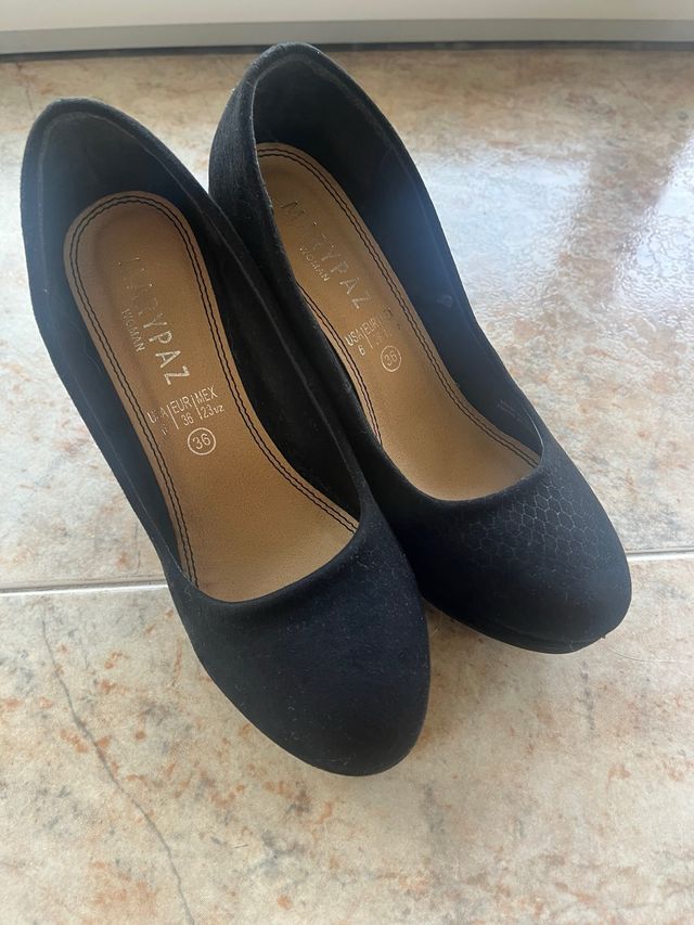 Zapatos de tacón Mary Paz negros talla 36 como 37