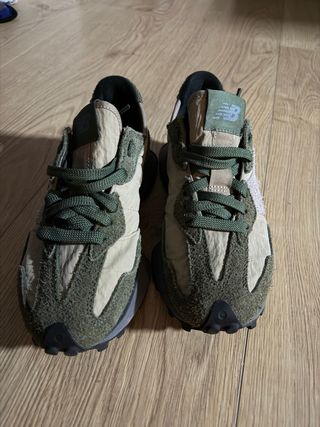 Zapatillas New Balance Beige y Verde