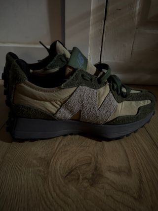 Zapatillas New Balance Beige y Verde