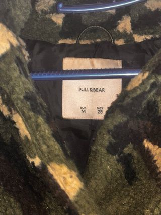 Abrigo polar militar