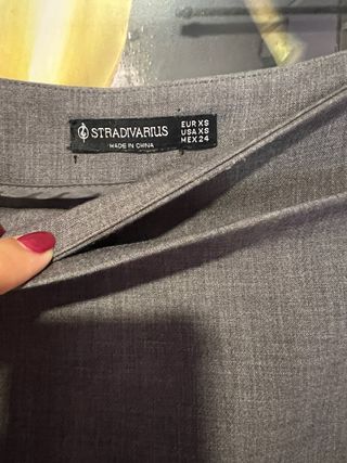 Falda pantalón gris Stradivarius XS
