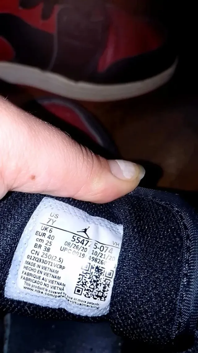 Jordan 1 High Top Rosse e Nere