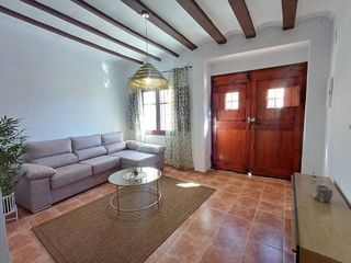 Casa adosada en venta en Oliva pueblo en Oliva
