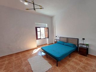 Casa adosada en venta en Oliva pueblo en Oliva
