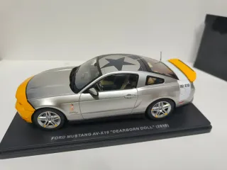 Ford Mustang 1:24