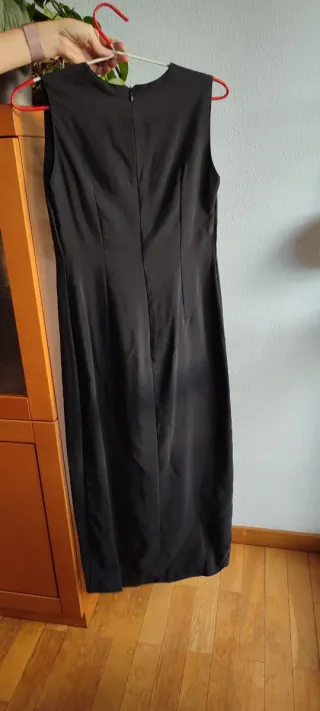 Vestido negro largo T-40