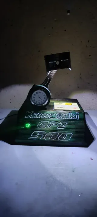 Lámpara Escritorio Kawasaki GPZ