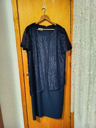Vestido de fiesta azul. Talla 57. Marca Atian
