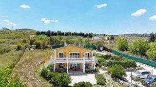Chalet en venta en Coín