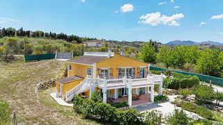 Chalet en venta en Coín