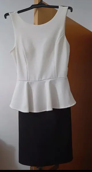 Vestido corto blanco y negro