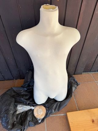 2 maniquíes de torso