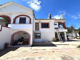 Chalet en venta en Picassent