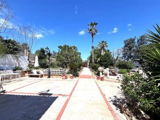 Chalet en venta en Picassent