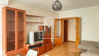 Piso en alquiler en Hospital - Parque sur en Albacete