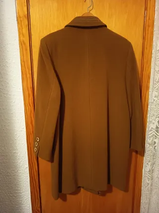 Abrigo de mujer paño marrón. Kalfe.Talla 54