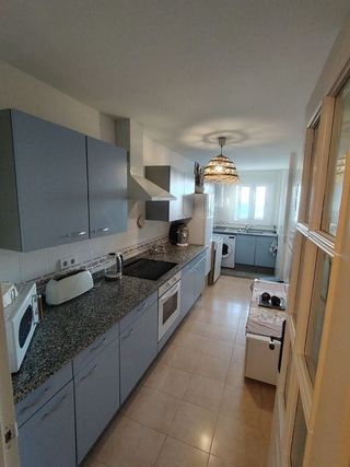 Piso en alquiler en Las Gaviotas en Fuengirola