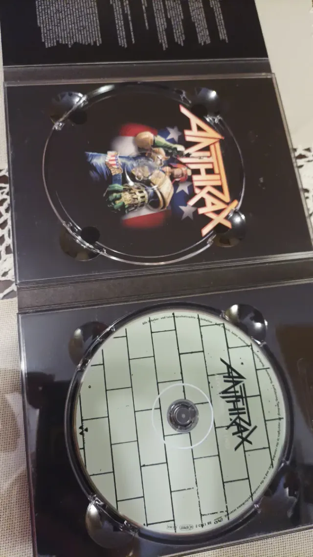 DVD Anthrax Alive 2 (2005) Edición Especial