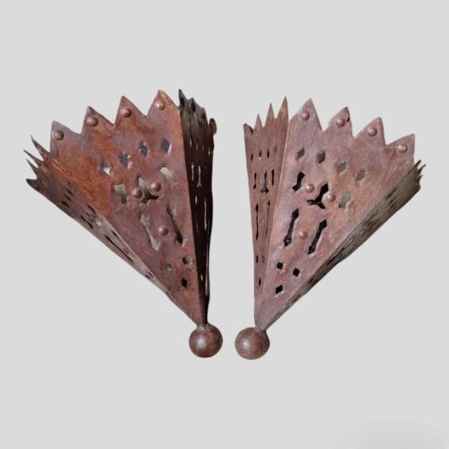 Aplique de lámpara de hierro calado