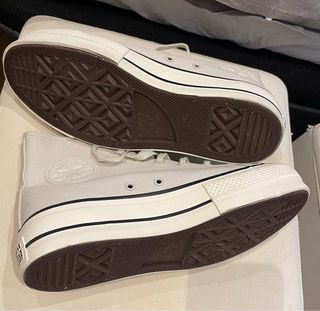 Zapatillas Converse Altas Grises y Blancas