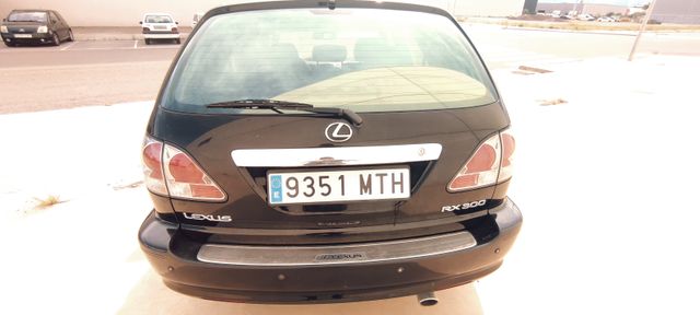 Lexus RX 300 Luxury Aut.