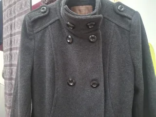 Abrigo gris mujer T M.  Medidas en descripción 