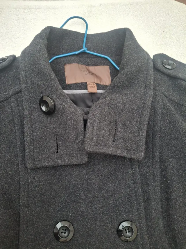 Abrigo gris mujer T M.  Medidas en descripción 