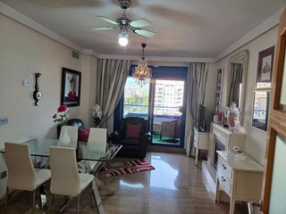 Piso en alquiler en Girón - Las Delicias - Tabacalera en Málaga